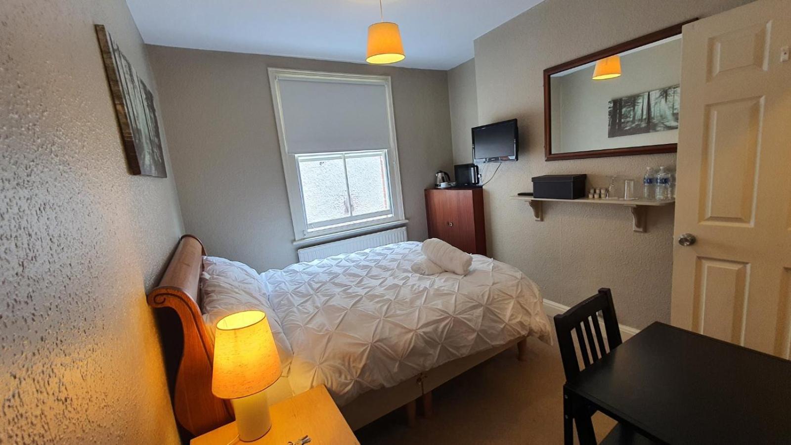 Amherst Guesthouse Reading Ngoại thất bức ảnh